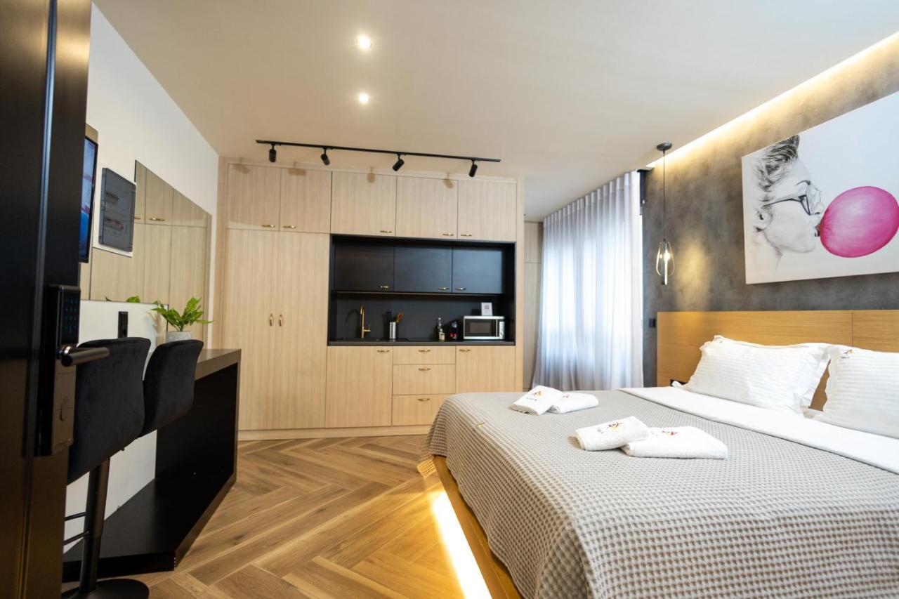Triple A - Prime Location - Between Monastiraki & Syntagma Square-Free Parking! 아테네 외부 사진