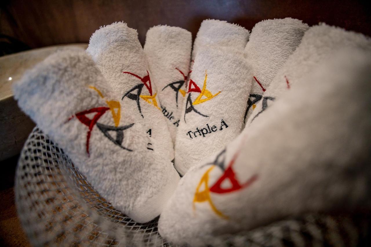 Triple A - Prime Location - Between Monastiraki & Syntagma Square-Free Parking! 아테네 외부 사진